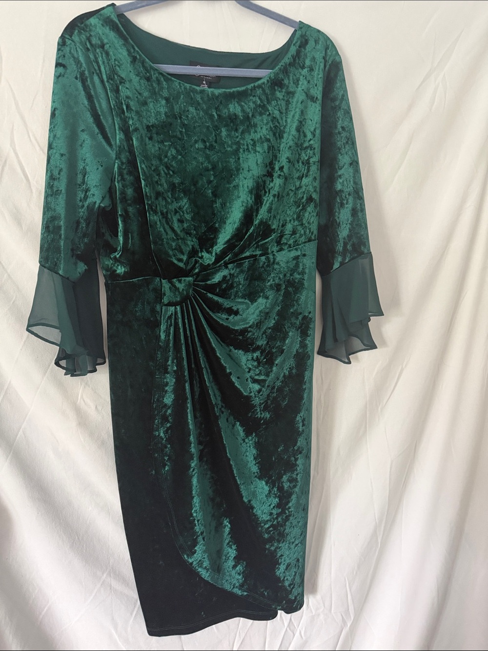 Deep  Emerald Green Velvet Knee Length Dress with Ruffle Chiffon Sleeves